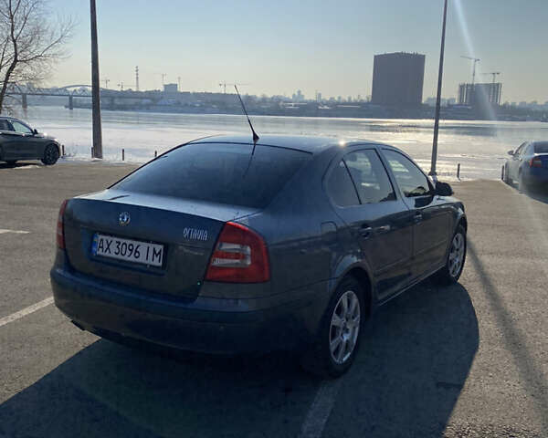 Серый Шкода Октавия, объемом двигателя 2 л и пробегом 313 тыс. км за 5700 $, фото 9 на Automoto.ua