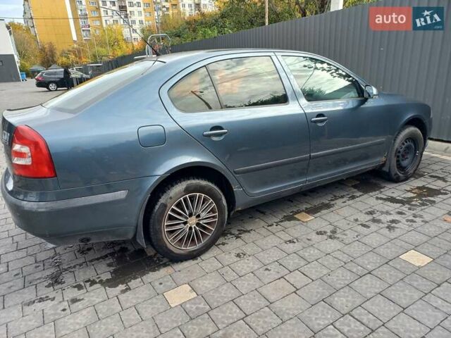 Шкода Октавия 2006 в Ужгороде на Automoto.ua Серый Шкода Октавия, объемом двигателя 1.6 л и пробегом 230 тыс. км за 4093 $, фото 2 на Automoto.ua