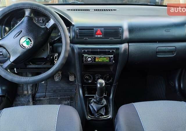 Серый Шкода Октавия, объемом двигателя 1.6 л и пробегом 406 тыс. км за 3111 $, фото 10 на Automoto.ua