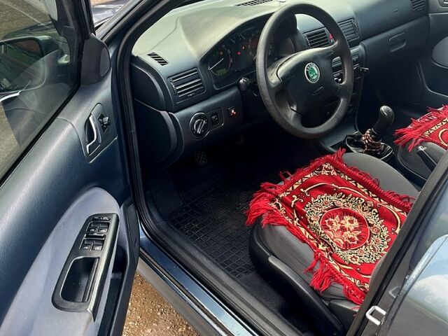 Серый Шкода Октавия, объемом двигателя 1.6 л и пробегом 228 тыс. км за 5500 $, фото 6 на Automoto.ua