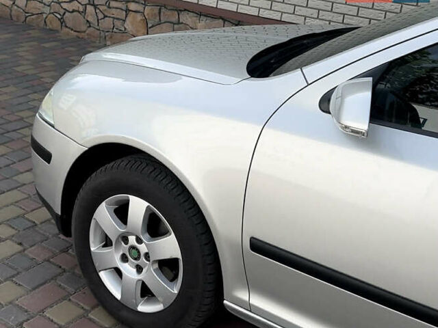 Серый Шкода Октавия, объемом двигателя 1.97 л и пробегом 350 тыс. км за 6300 $, фото 5 на Automoto.ua