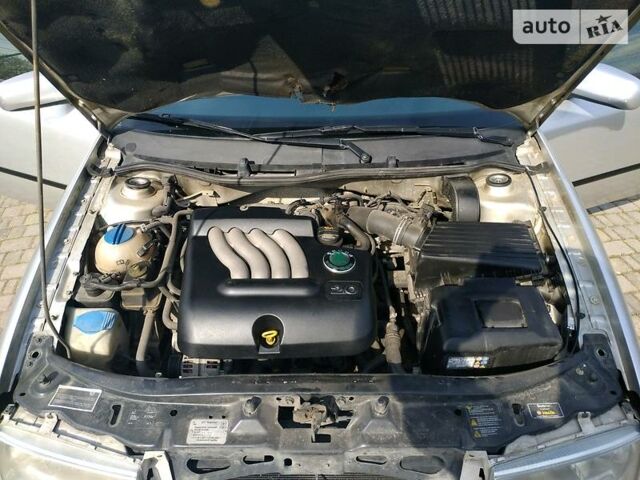 Серый Шкода Октавия, объемом двигателя 2 л и пробегом 296 тыс. км за 4350 $, фото 30 на Automoto.ua