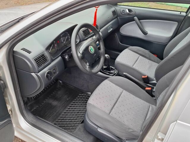 Серый Шкода Октавия, объемом двигателя 1.6 л и пробегом 148 тыс. км за 6100 $, фото 15 на Automoto.ua