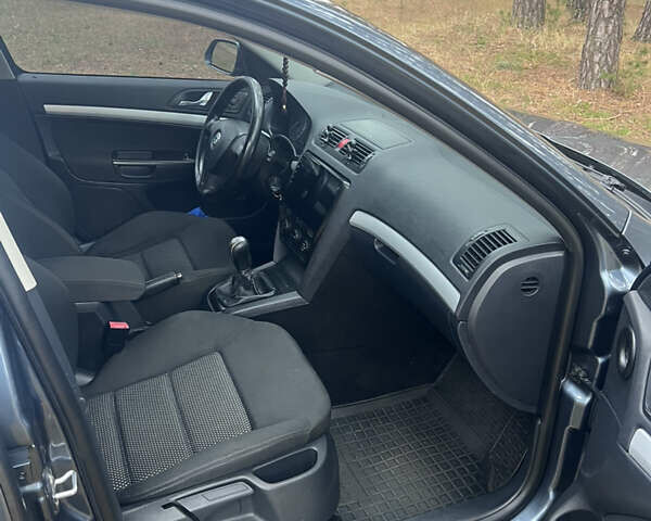 Сірий Шкода Октавія, об'ємом двигуна 1.6 л та пробігом 238 тис. км за 7700 $, фото 18 на Automoto.ua