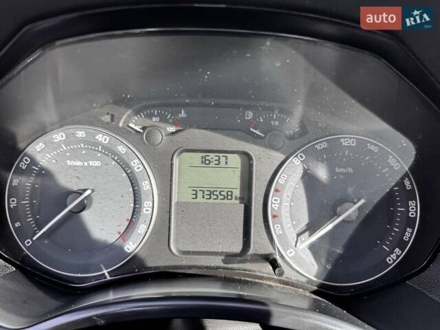 Серый Шкода Октавия, объемом двигателя 1.6 л и пробегом 374 тыс. км за 5900 $, фото 20 на Automoto.ua