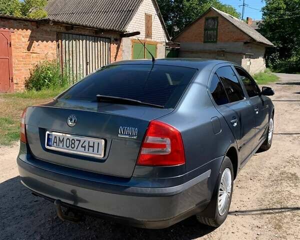 Серый Шкода Октавия, объемом двигателя 1.6 л и пробегом 216 тыс. км за 5200 $, фото 5 на Automoto.ua