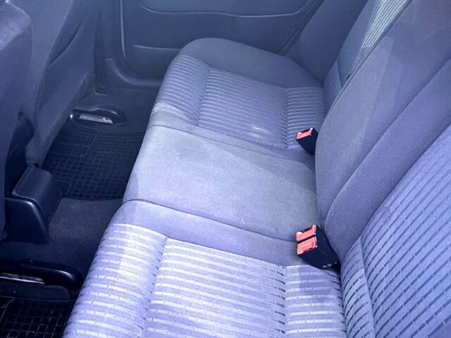 Сірий Шкода Октавія, об'ємом двигуна 1.8 л та пробігом 224 тис. км за 7200 $, фото 5 на Automoto.ua