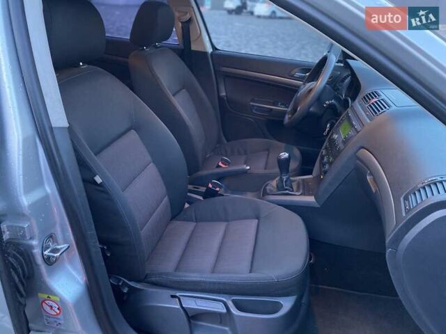Серый Шкода Октавия, объемом двигателя 1.6 л и пробегом 213 тыс. км за 6300 $, фото 15 на Automoto.ua