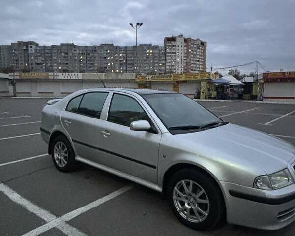 Серый Шкода Октавия, объемом двигателя 1.79 л и пробегом 224 тыс. км за 7200 $, фото 1 на Automoto.ua
