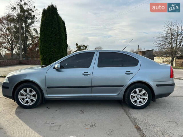 Сірий Шкода Октавія, об'ємом двигуна 1.6 л та пробігом 246 тис. км за 6000 $, фото 1 на Automoto.ua