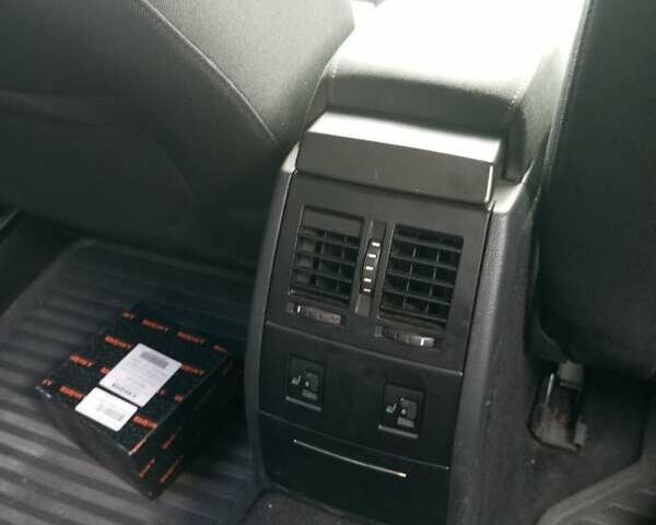 Серый Шкода Октавия, объемом двигателя 0 л и пробегом 300 тыс. км за 5550 $, фото 4 на Automoto.ua