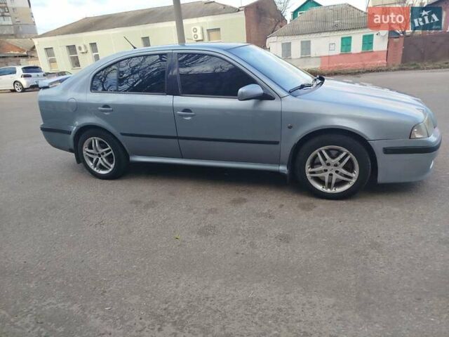 Серый Шкода Октавия, объемом двигателя 1.6 л и пробегом 280 тыс. км за 3950 $, фото 3 на Automoto.ua