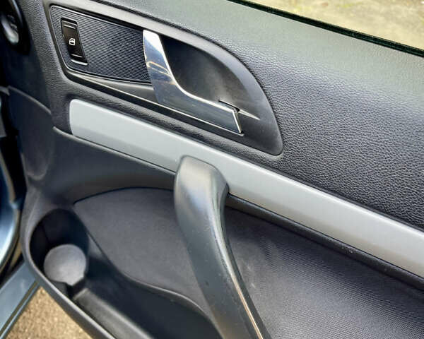 Серый Шкода Октавия, объемом двигателя 2 л и пробегом 201 тыс. км за 5499 $, фото 21 на Automoto.ua