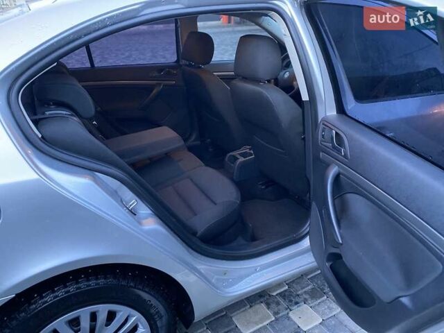 Серый Шкода Октавия, объемом двигателя 1.6 л и пробегом 213 тыс. км за 6300 $, фото 21 на Automoto.ua