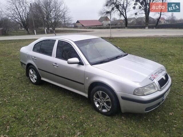 Сірий Шкода Октавія, об'ємом двигуна 1.6 л та пробігом 400 тис. км за 3000 $, фото 2 на Automoto.ua