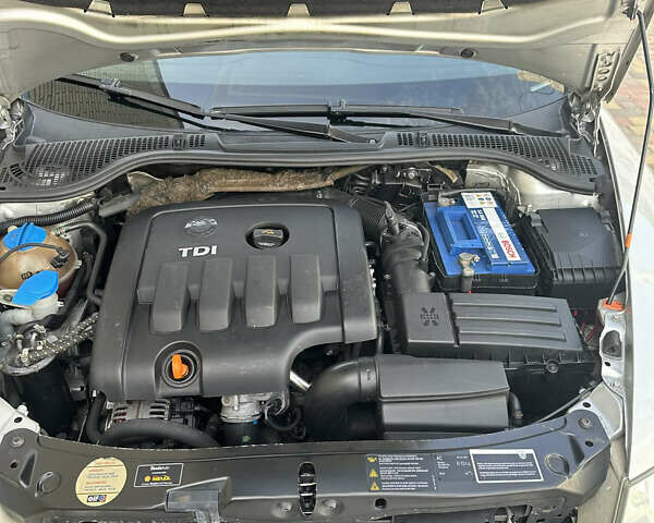 Серый Шкода Октавия, объемом двигателя 1.97 л и пробегом 350 тыс. км за 6300 $, фото 19 на Automoto.ua