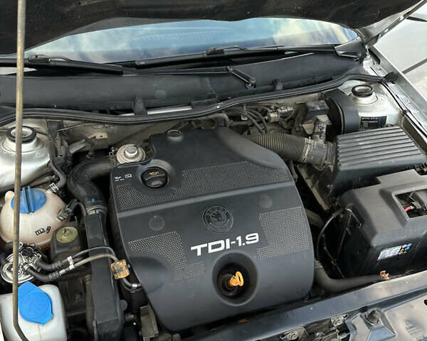 Серый Шкода Октавия, объемом двигателя 1.9 л и пробегом 182 тыс. км за 7300 $, фото 24 на Automoto.ua