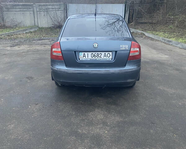 Серый Шкода Октавия, объемом двигателя 1.6 л и пробегом 301 тыс. км за 4200 $, фото 5 на Automoto.ua