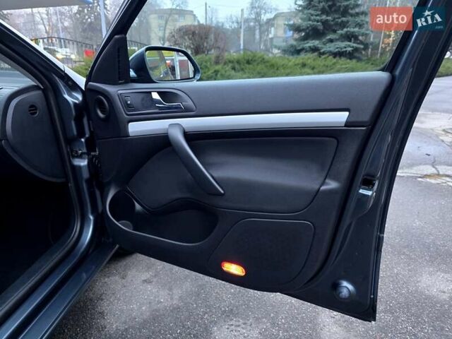 Сірий Шкода Октавія, об'ємом двигуна 1.6 л та пробігом 131 тис. км за 7100 $, фото 24 на Automoto.ua