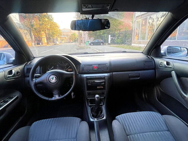 Сірий Шкода Октавія, об'ємом двигуна 1.8 л та пробігом 270 тис. км за 5800 $, фото 4 на Automoto.ua