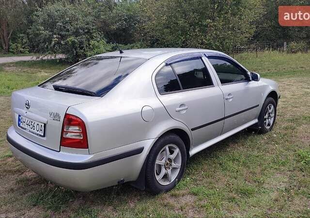 Шкода Октавия 2006 в Киеве на Automoto.ua Серый Шкода Октавия, объемом двигателя 1.6 л и пробегом 270 тыс. км за 5500 $, фото 2 на Automoto.ua