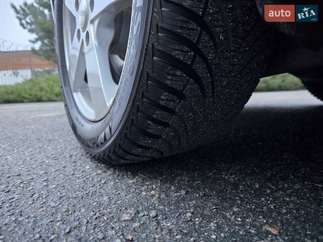 Сірий Шкода Октавія, об'ємом двигуна 1.6 л та пробігом 131 тис. км за 7100 $, фото 112 на Automoto.ua