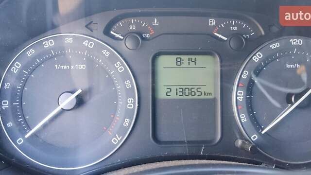 Серый Шкода Октавия, объемом двигателя 1.6 л и пробегом 213 тыс. км за 6900 $, фото 10 на Automoto.ua