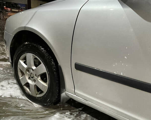 Серый Шкода Октавия, объемом двигателя 1.9 л и пробегом 380 тыс. км за 4700 $, фото 2 на Automoto.ua