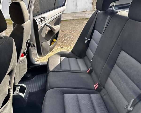 Серый Шкода Октавия, объемом двигателя 1.6 л и пробегом 374 тыс. км за 5900 $, фото 34 на Automoto.ua