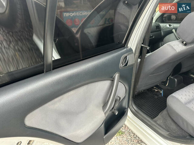 Сірий Шкода Октавія, об'ємом двигуна 1.9 л та пробігом 295 тис. км за 4700 $, фото 16 на Automoto.ua