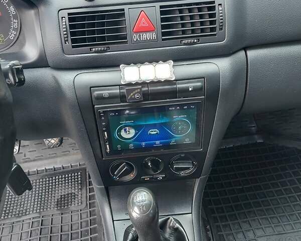 Сірий Шкода Октавія, об'ємом двигуна 1.6 л та пробігом 203 тис. км за 5900 $, фото 13 на Automoto.ua