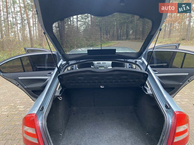 Сірий Шкода Октавія, об'ємом двигуна 1.6 л та пробігом 120 тис. км за 6850 $, фото 30 на Automoto.ua