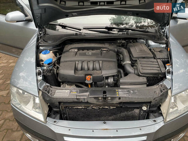 Сірий Шкода Октавія, об'ємом двигуна 1.6 л та пробігом 120 тис. км за 6850 $, фото 38 на Automoto.ua