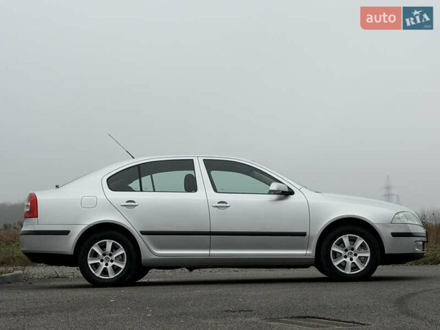 Серый Шкода Октавия, объемом двигателя 1.6 л и пробегом 173 тыс. км за 7199 $, фото 13 на Automoto.ua