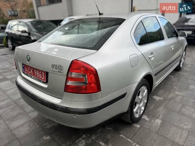 Шкода Октавия 2006 в Львове на Automoto.ua Серый Шкода Октавия, объемом двигателя 1.6 л и пробегом 198 тыс. км за 5890 $, фото 9 на Automoto.ua