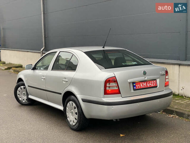 Серый Шкода Октавия, объемом двигателя 1.6 л и пробегом 190 тыс. км за 5800 $, фото 9 на Automoto.ua