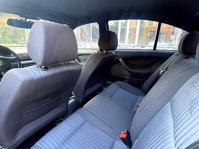 Сірий Шкода Октавія, об'ємом двигуна 1.8 л та пробігом 270 тис. км за 5800 $, фото 5 на Automoto.ua