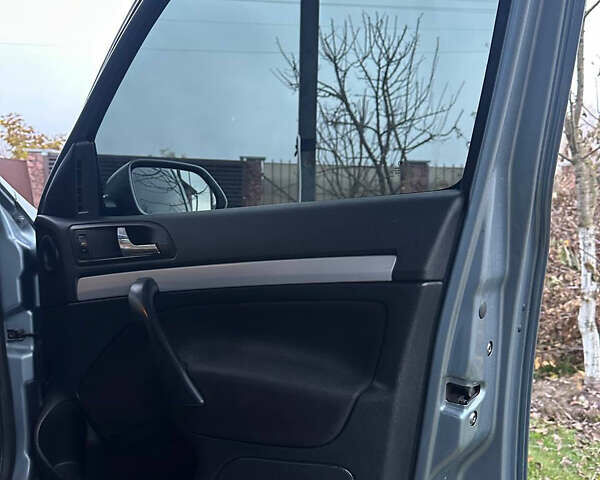 Сірий Шкода Октавія, об'ємом двигуна 1.6 л та пробігом 246 тис. км за 6000 $, фото 6 на Automoto.ua