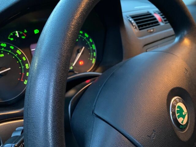 Серый Шкода Октавия, объемом двигателя 1.6 л и пробегом 213 тыс. км за 6300 $, фото 19 на Automoto.ua