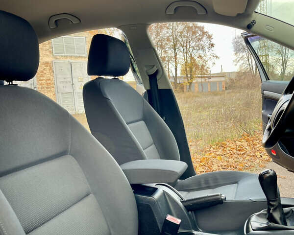 Серый Шкода Октавия, объемом двигателя 2 л и пробегом 201 тыс. км за 5499 $, фото 25 на Automoto.ua