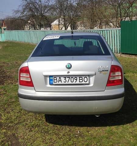 Серый Шкода Октавия, объемом двигателя 1.8 л и пробегом 243 тыс. км за 4000 $, фото 3 на Automoto.ua