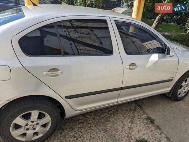 Шкода Октавия 2006 в Львове на Automoto.ua Серый Шкода Октавия, объемом двигателя 1.6 л и пробегом 250 тыс. км за 6300 $, фото 3 на Automoto.ua
