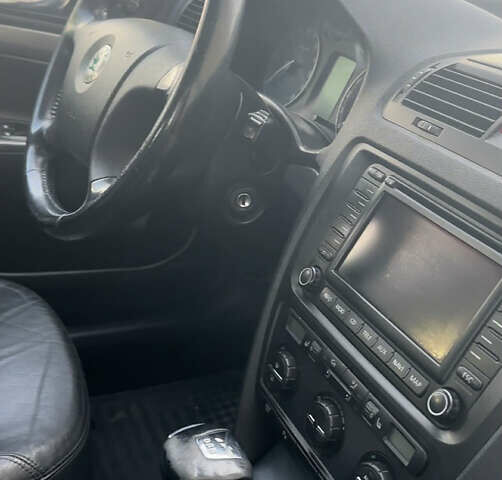 Серый Шкода Октавия, объемом двигателя 1.97 л и пробегом 350 тыс. км за 6300 $, фото 11 на Automoto.ua