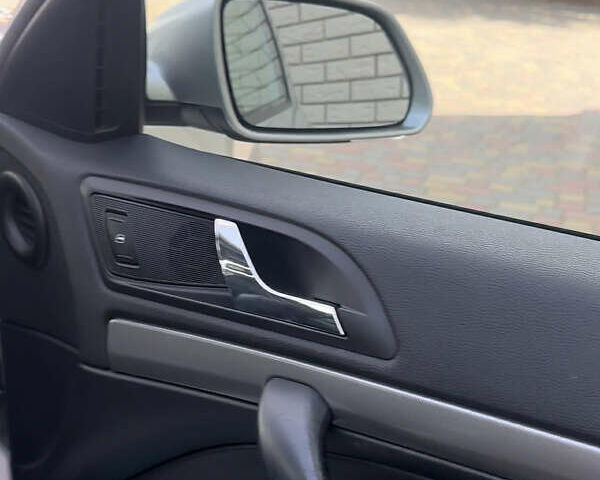 Серый Шкода Октавия, объемом двигателя 1.97 л и пробегом 350 тыс. км за 6300 $, фото 17 на Automoto.ua