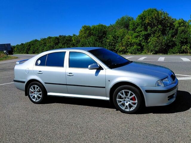 Сірий Шкода Октавія, об'ємом двигуна 1.8 л та пробігом 250 тис. км за 6200 $, фото 5 на Automoto.ua