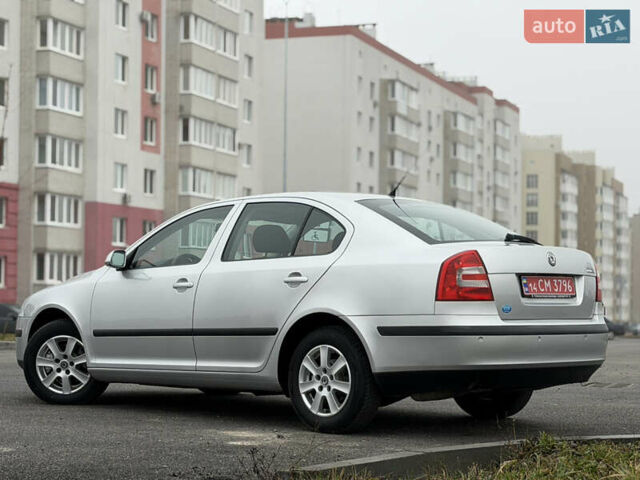 Серый Шкода Октавия, объемом двигателя 1.6 л и пробегом 173 тыс. км за 7199 $, фото 2 на Automoto.ua