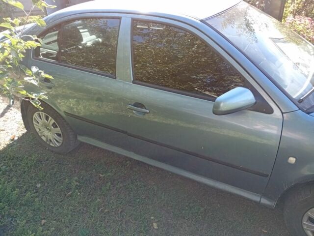 Серый Шкода Октавия, объемом двигателя 1.6 л и пробегом 240 тыс. км за 4100 $, фото 5 на Automoto.ua