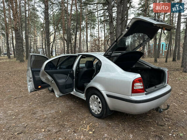 Сірий Шкода Октавія, об'ємом двигуна 1.6 л та пробігом 243 тис. км за 4250 $, фото 26 на Automoto.ua
