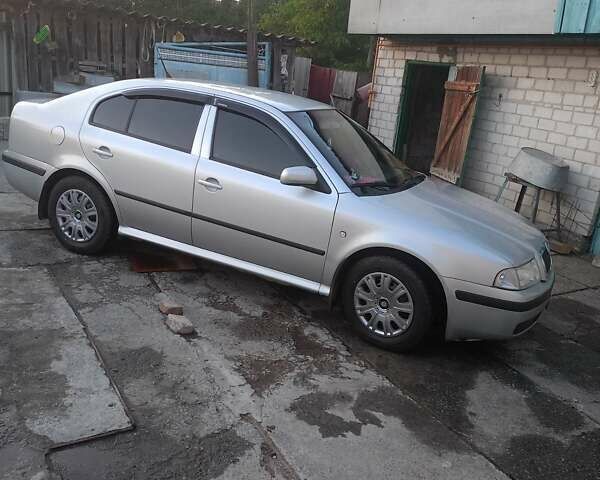 Серый Шкода Октавия, объемом двигателя 1.6 л и пробегом 237 тыс. км за 5500 $, фото 9 на Automoto.ua