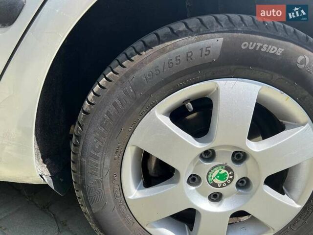 Шкода Октавия 2006 в Полтаве на Automoto.ua Серый Шкода Октавия, объемом двигателя 1.98 л и пробегом 270 тыс. км за 5500 $, фото 3 на Automoto.ua